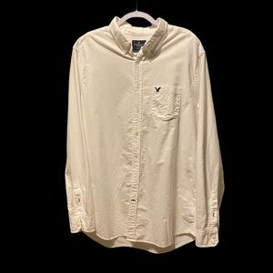 American Eagle Men’s White, Long Sleeve, Button Down, Shirt.  Size XL
